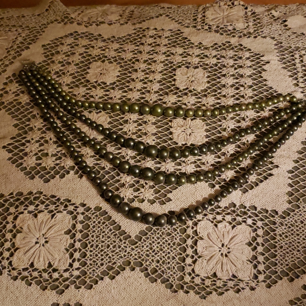Multi-Strand Olive Green Pearl Necklace - Women Jewelry Vintage
